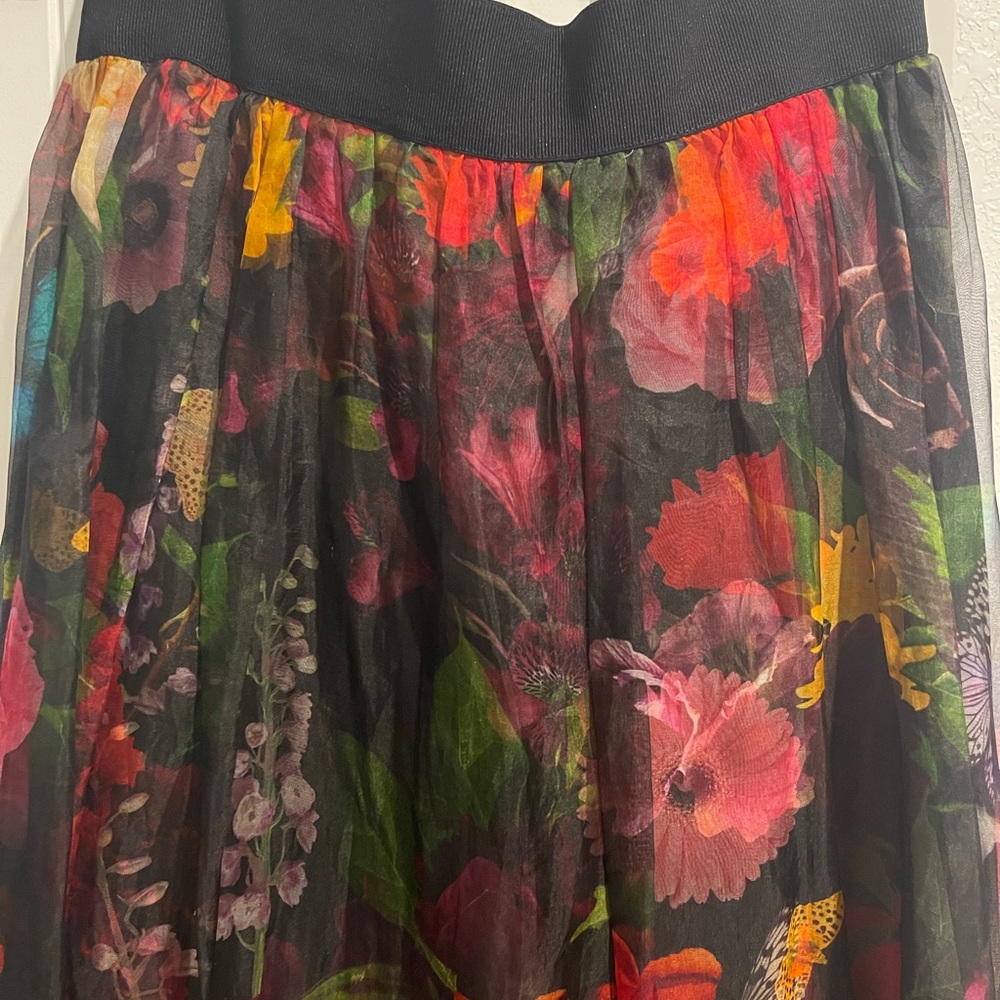 Alice + Olivia Yvonne Floral Maxi Gown Skirt - Picture 6 of 10